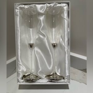 Z Gallerie Elegant Silver Champagne Flutes